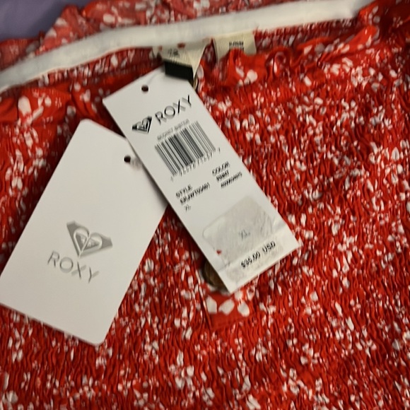 Roxy super cute halter top - Picture 8 of 12